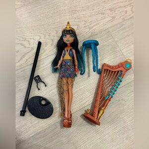 Monster High Doll Cleo de Nile Music Class Monster High RARE HTF